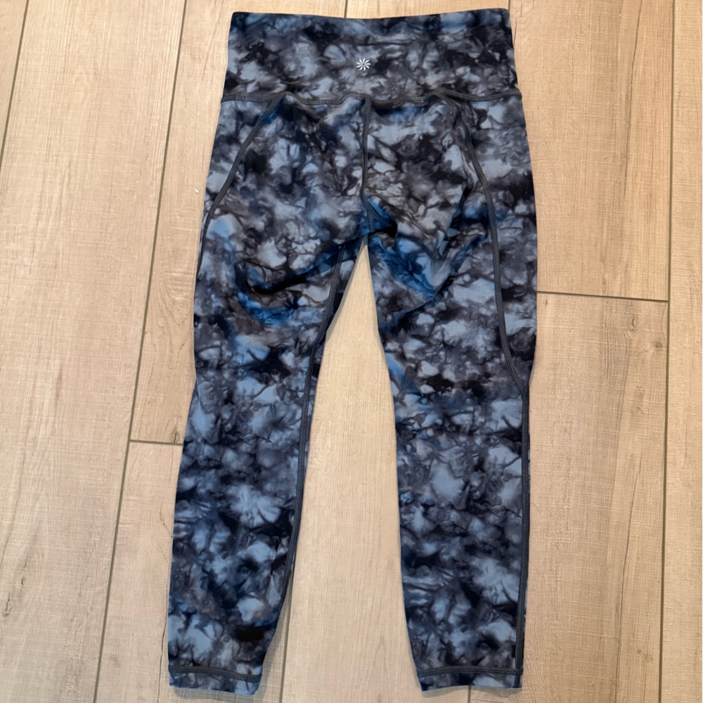 Athleta Salutation Gray And Black Patterned Leggi… - image 2